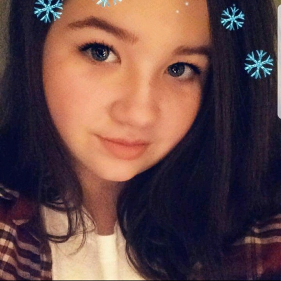 Meet your Posher, Maria - Picture 1 of 1